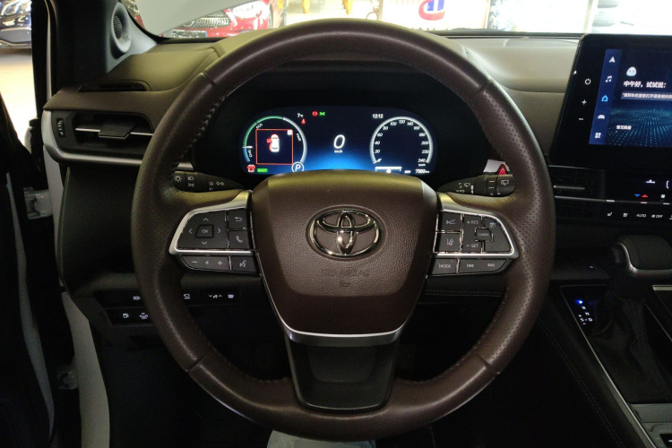 丰田 赛那SIENNA 2023款 2.5L混动 铂金版局部细节13