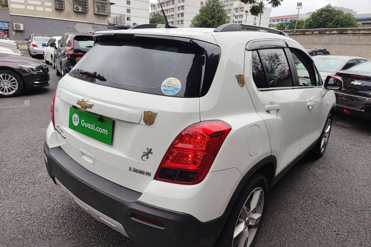 雪佛兰 创酷 2014款 1.4T 自动两驱豪华型车身外观7