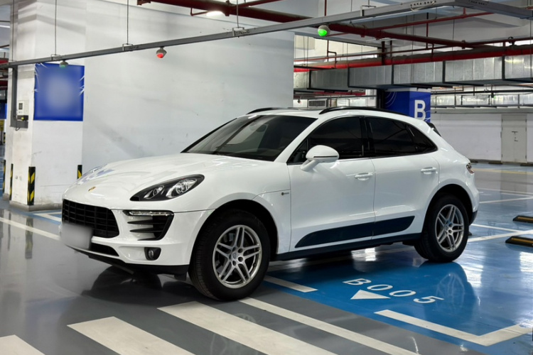 保时捷 2016款 Macan 2.0T车身外观6004