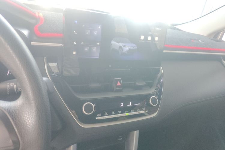 丰田 锋兰达 2023款 2.0L CVT精英版局部细节16