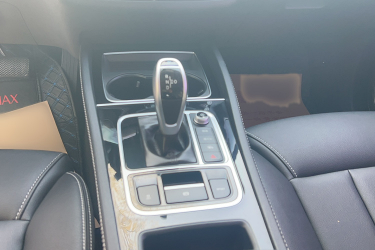 比亚迪 宋MAX 2019款 1.5T 自动智联睿进型 6座 国VI局部细节18