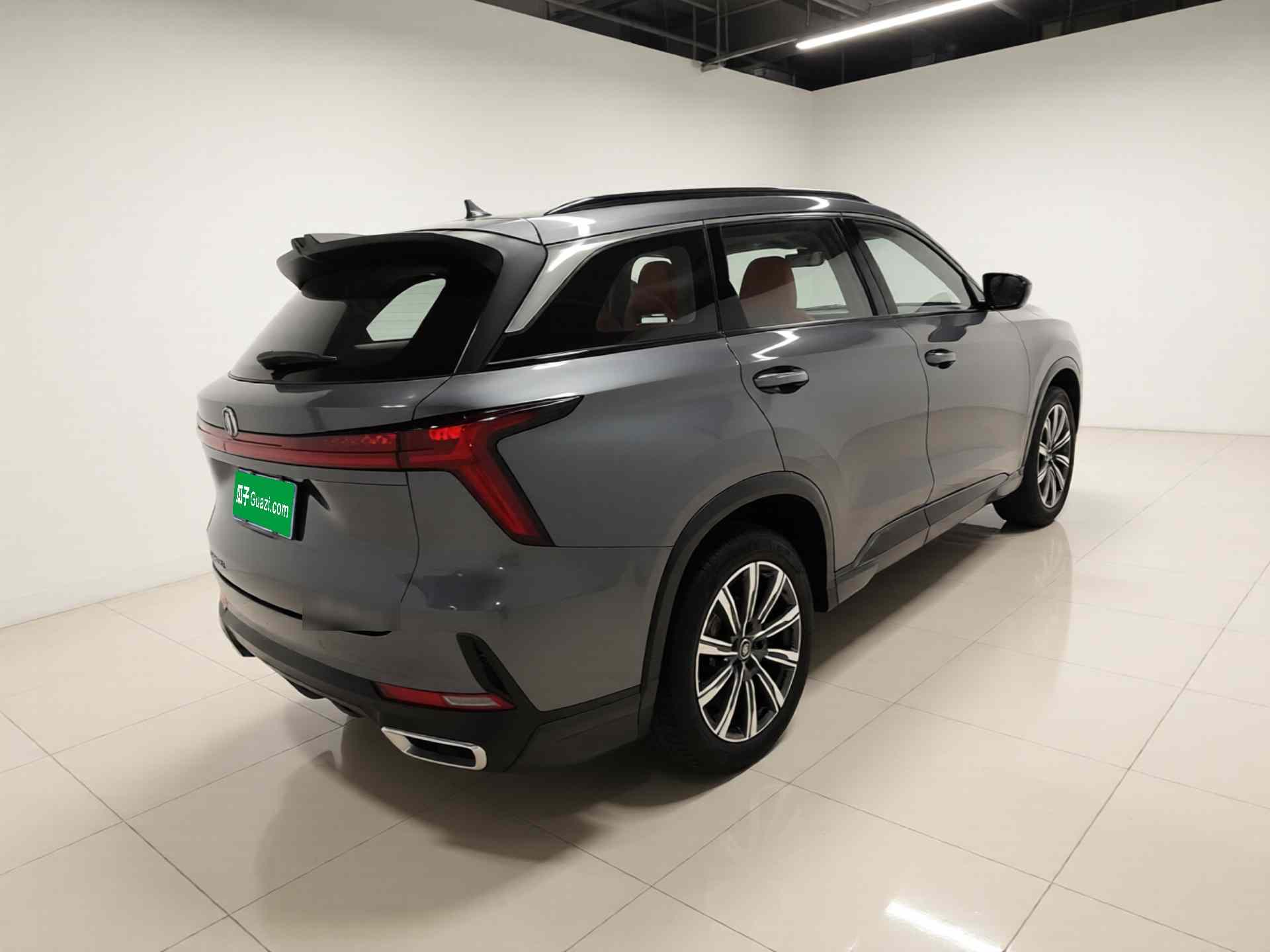 长安CS75 PLUS 2023款 第三代 2.0T 自动尊贵型(5)