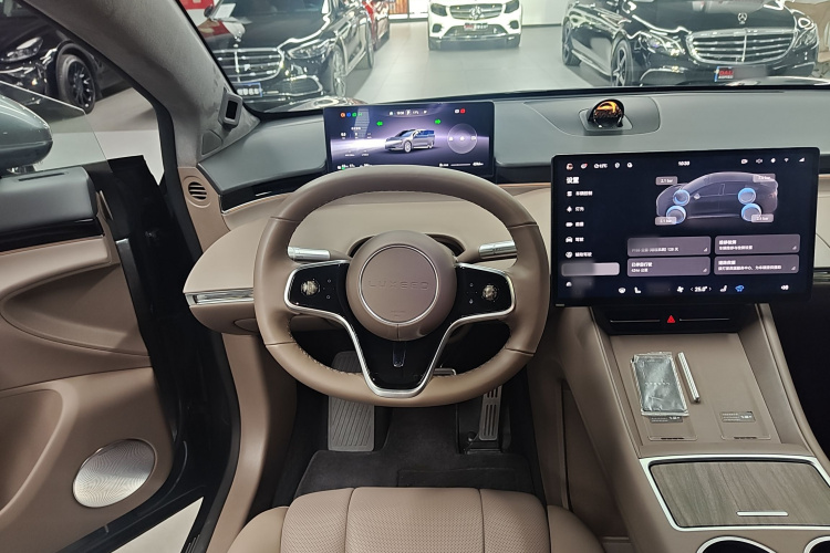 鸿蒙智行 智界R7 2025款 增程 251km Max中控内饰13