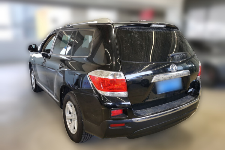 丰田 汉兰达 2012款 2.7L 两驱7座精英版车身外观5