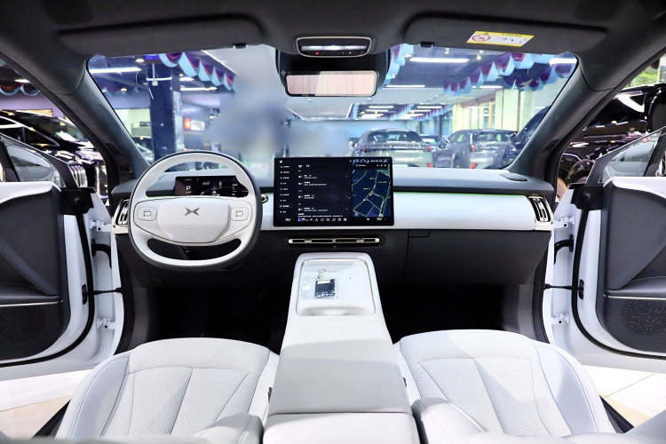 小鹏P7+ 2024款 长续航 Max中控内饰7005