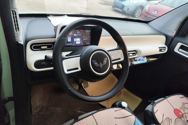 五菱汽车 宏光MINIEV 2024款 第三代 215km 青春版中控内饰12