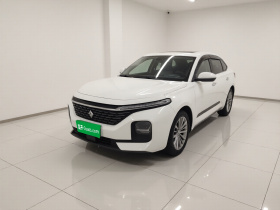 宝骏RC-5 2020款 1.5T CVT智耀豪华型