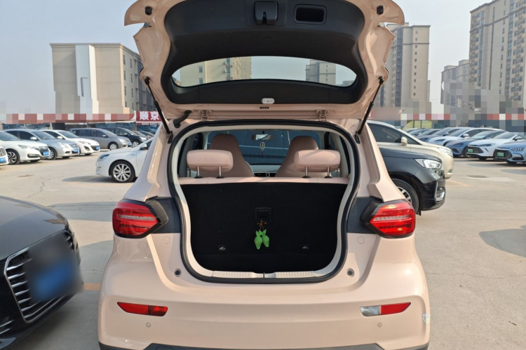 零跑汽车 零跑T03 2024款 403舒享版机舱底盘23