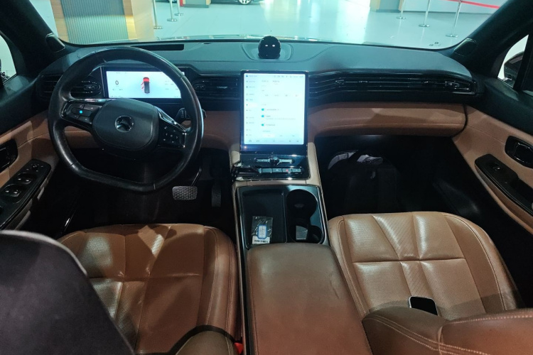 蔚来ES8 2022款 100kWh 签名版 六座中控内饰12