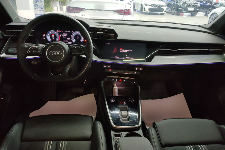 奥迪A3 2024款 Sportback 35 TFSI 时尚运动型中控内饰12
