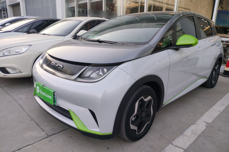 比亚迪 海豚 2021款 405km 时尚版车身外观1