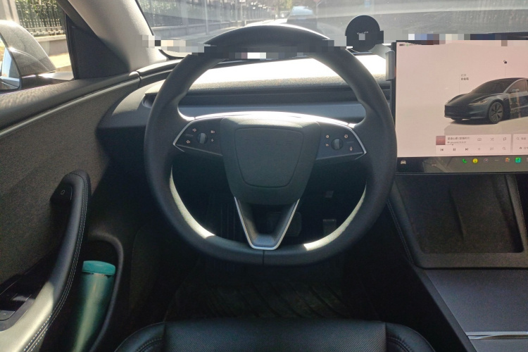 特斯拉 Model 3 2023款 后轮驱动版局部细节13