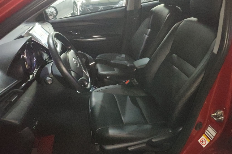 丰田 YARiS L 致炫 2016款 改款 1.5G CVT炫动版局部细节19