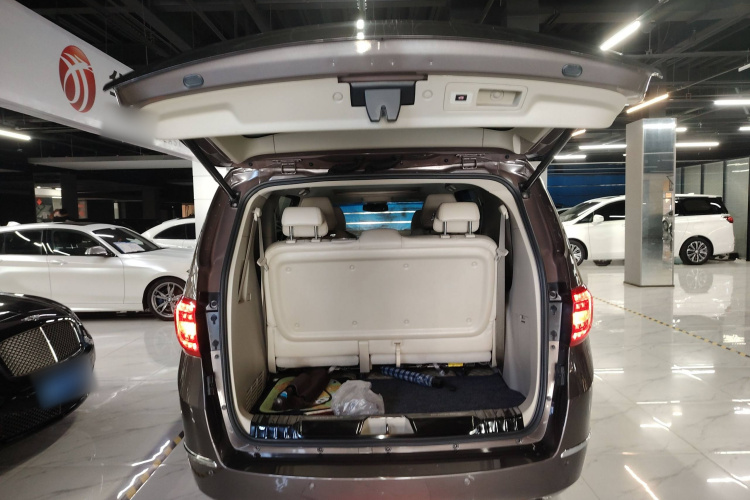 别克GL8 2017款 25S 豪华型 国V局部细节23