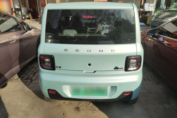 吉利银河 2023款 熊猫mini 200km 灵动熊车身外观6