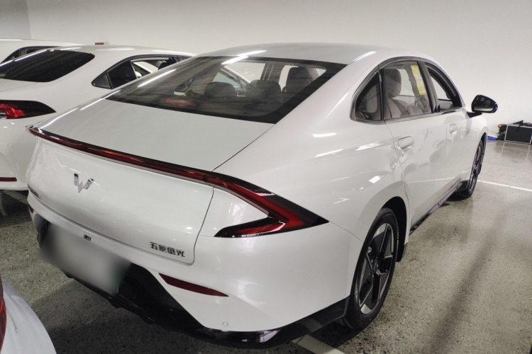 五菱汽车 五菱星光 2025款 610km 智能进阶型车身外观6005