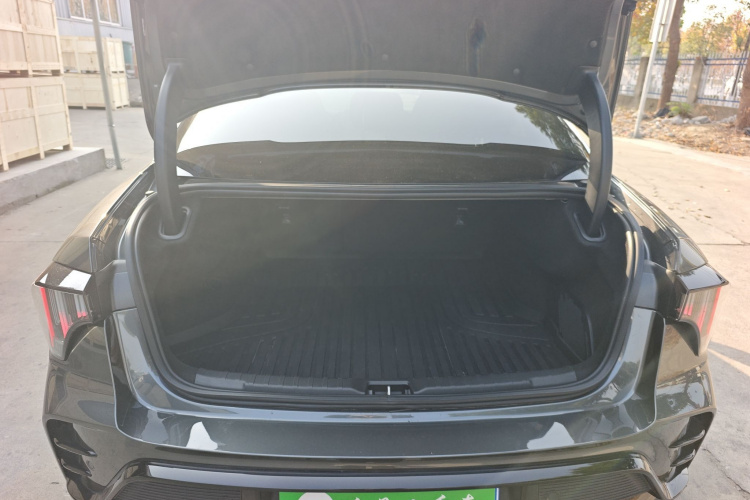 领克03 2025款 2.0TD DCT冠军版Pro局部细节23