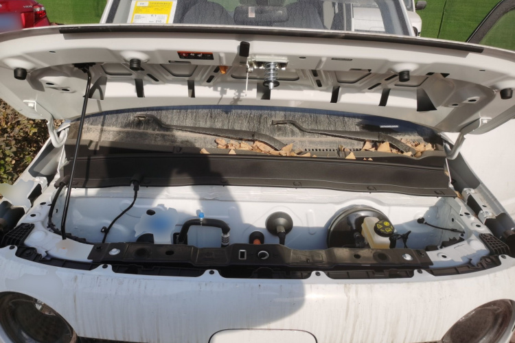 吉利银河 熊猫 2025款 210km 元气熊机舱底盘24