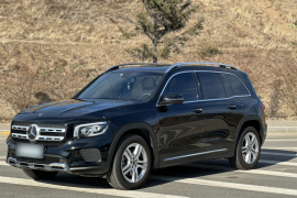 奔驰GLB 2023款 GLB 220 动感型