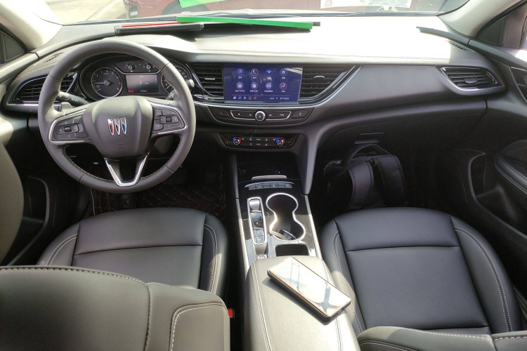 别克 君威 2024款 25T 超享版中控内饰7002