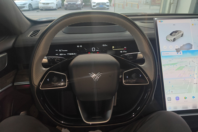 哪吒汽车 哪吒S 2024款 增程 1060 Lite版局部细节13