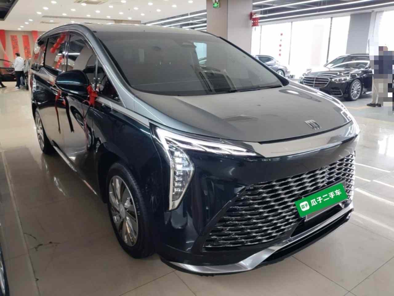 别克 世纪 2025款 2.0T 四座私享版(5)