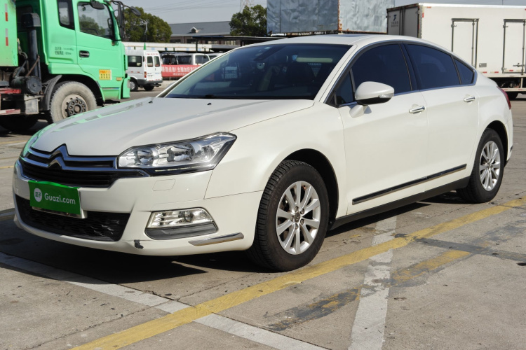 雪铁龙C5 2014款 2.0L 自动尊享型车身外观1