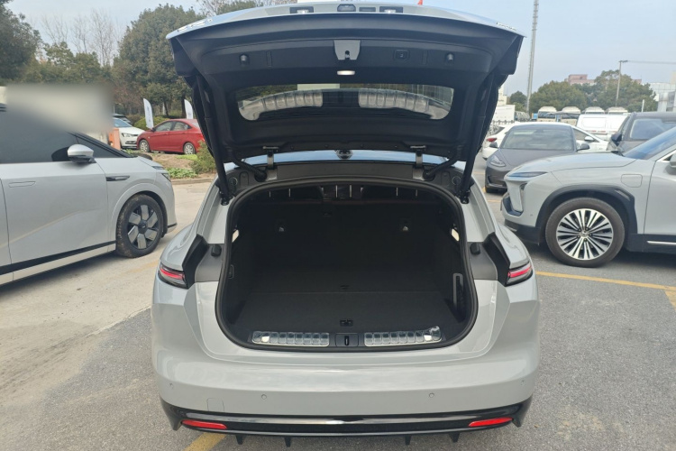 蔚来ET5T 2025款 75kWh Touring机舱底盘23