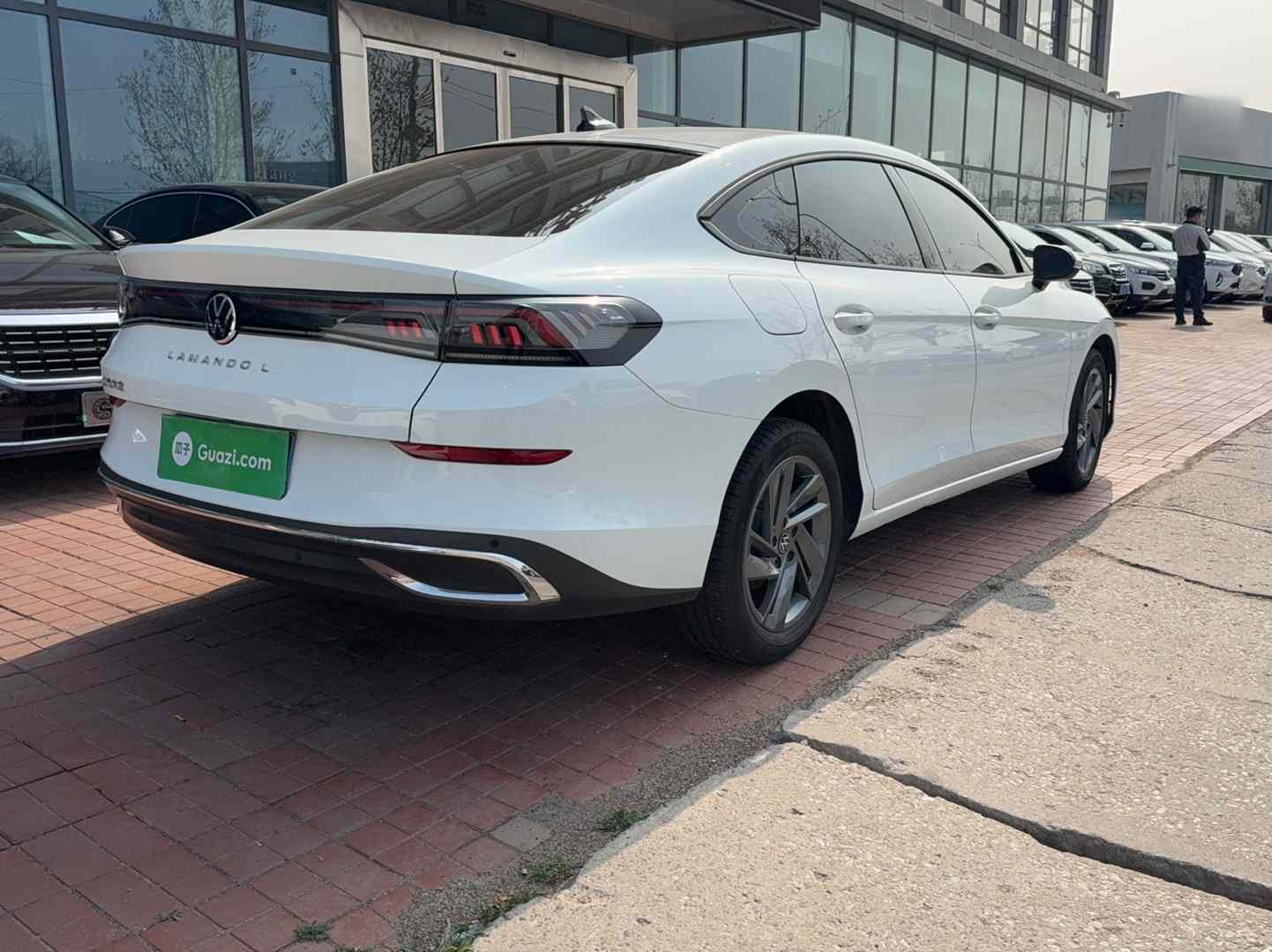 大众 2025款 凌渡L 280TSI DSG炫辣版(5)