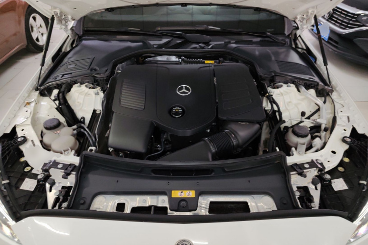 奔驰C级 2022款 改款 C 200 L 运动版局部细节24