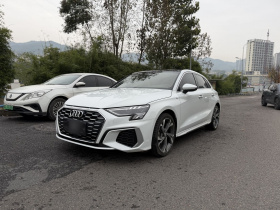 奥迪A3 2021款 Sportback 35 TFSI 豪华运动型