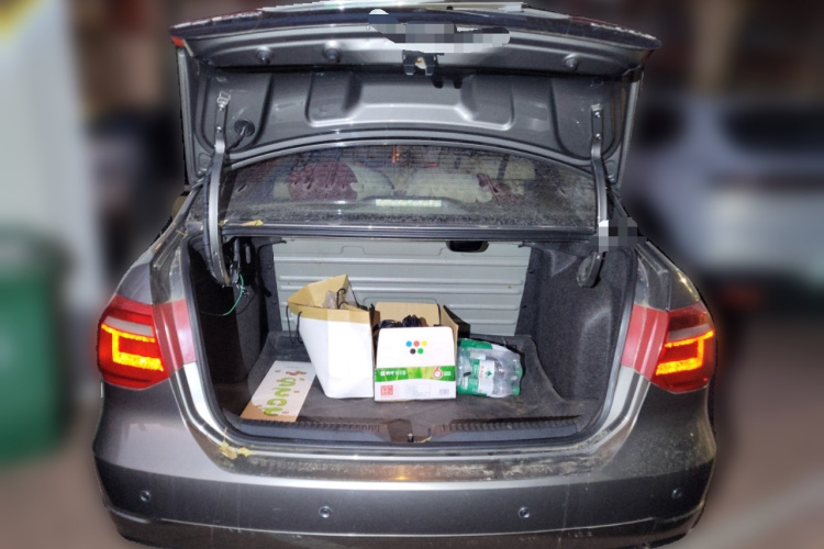 大众 捷达 2013款 1.6L 手动舒适型中控内饰23