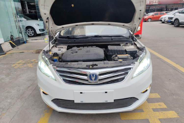 长安 逸动 2015款 1.6L 手动豪华型 国V机舱底盘24