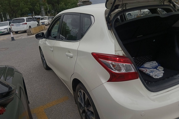 日产 骐达TIIDA 2019款 1.6L CVT智尊版 国VI车身外观4