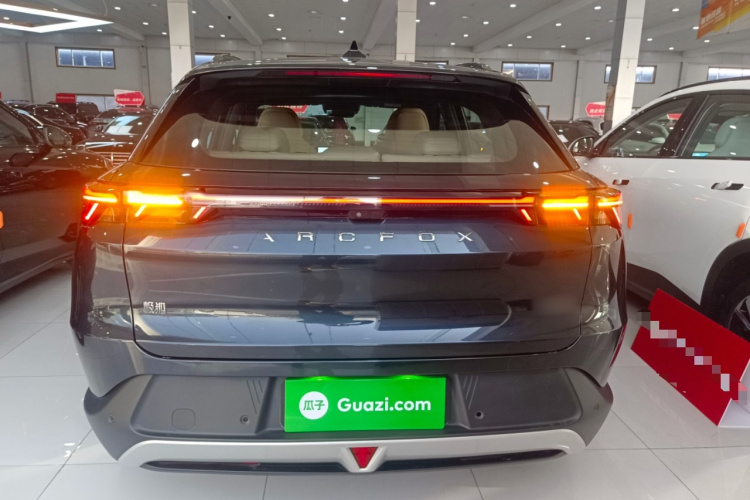 ARCFOX极狐 极狐 阿尔法T5(ARCFOX αT5) 2024款 660 MAX车身外观6004
