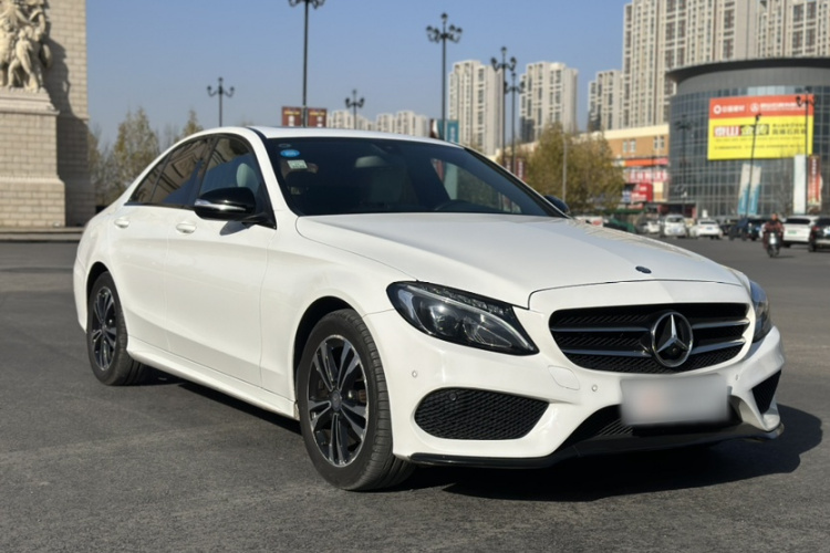 奔驰C级 2016款 C 200 运动版车身外观6002