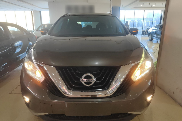 日产 楼兰 2015款 2.5L XE 两驱精英版车身外观2