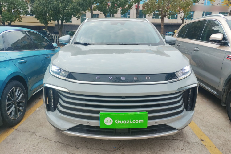 星途凌云 2021款 400T 两驱星尊版车身外观2