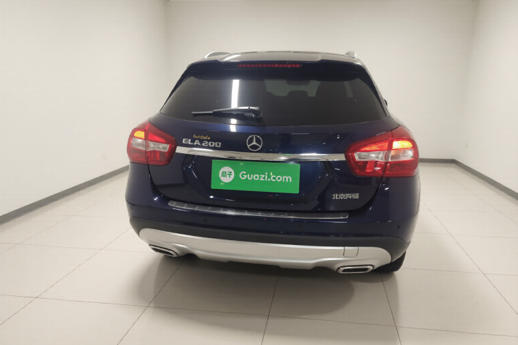 奔驰GLA 2016款 GLA 200 动感型车身外观6