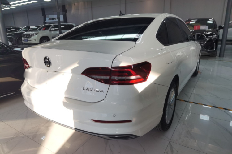 大众 朗逸 2021款 1.5L 自动舒适版车身外观7