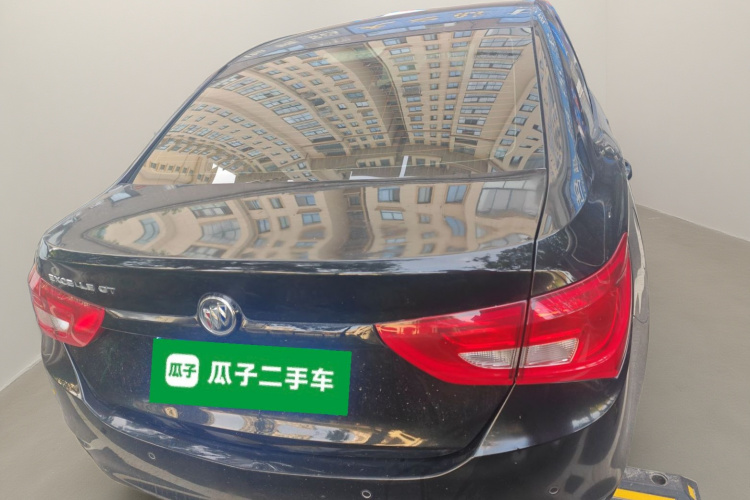 别克 英朗 2016款 15N 手动精英型车身外观6