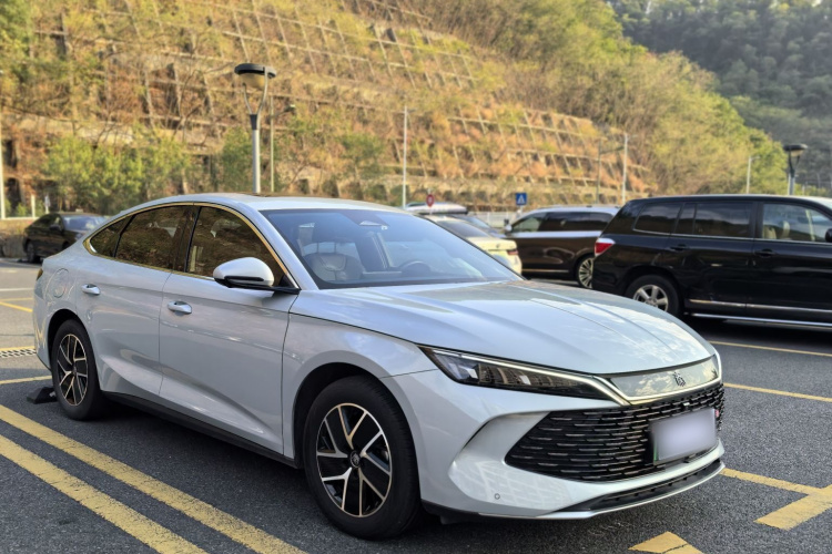 比亚迪 秦L 2024款 DM-i 120KM超越型车身外观6006