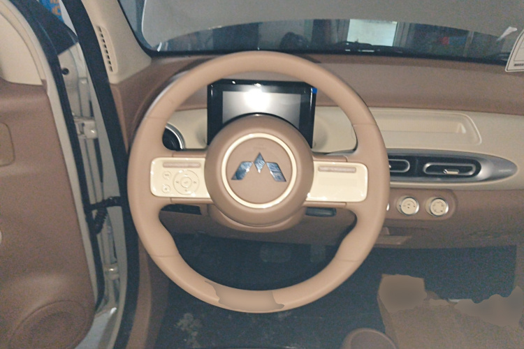 五菱汽车 宏光MINIEV 2025款 四门版 进阶款中控内饰13