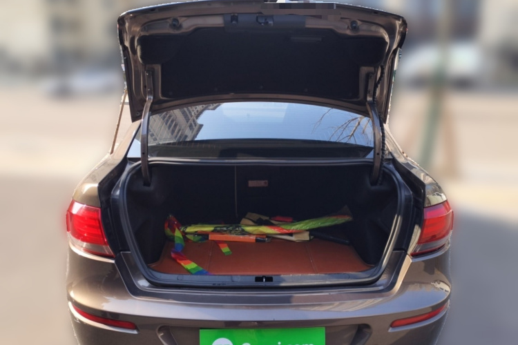 观致3 2014款 三厢 1.6T 自动致臻型中控内饰23