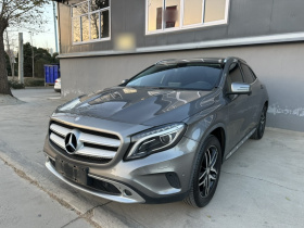 奔驰GLA 2016款 GLA 220 4MATIC 时尚型