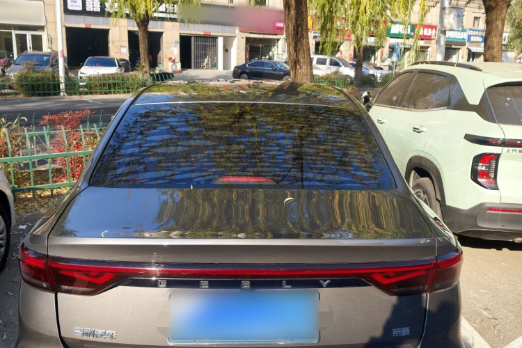 吉利汽车 帝豪 2023款 第4代冠军版 1.5L CVT尊贵型车身外观6003