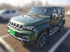北京越野 北京BJ40 2018款 PLUS 2.3T 自动四驱旗舰版 国V