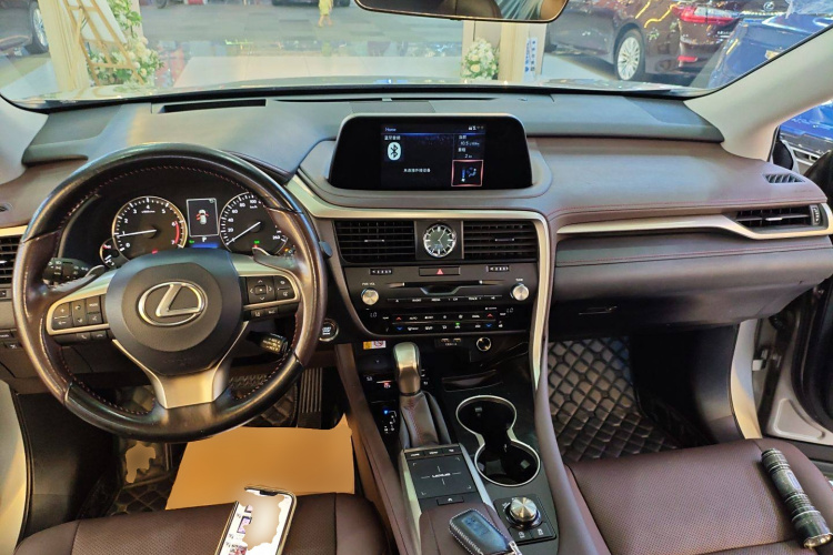 雷克萨斯RX 2020款 改款 300 四驱典雅版中控内饰7002