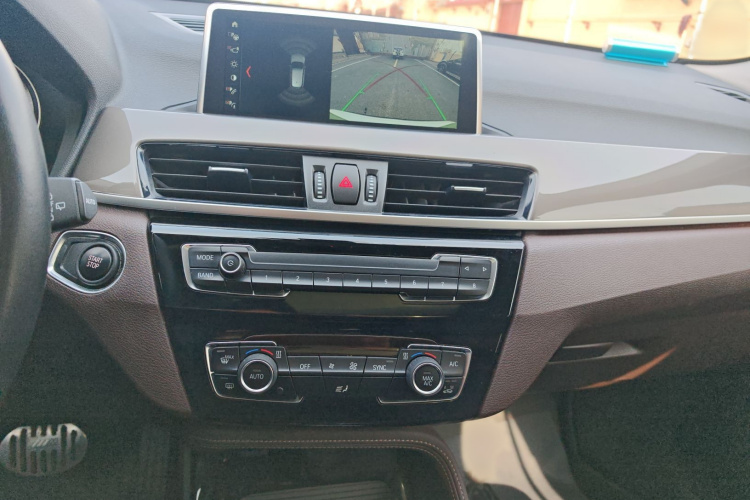 宝马X1新能源 2019款 xDrive25Le 豪华型局部细节16