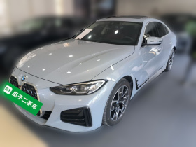 宝马4系 2023款 425i M运动套装